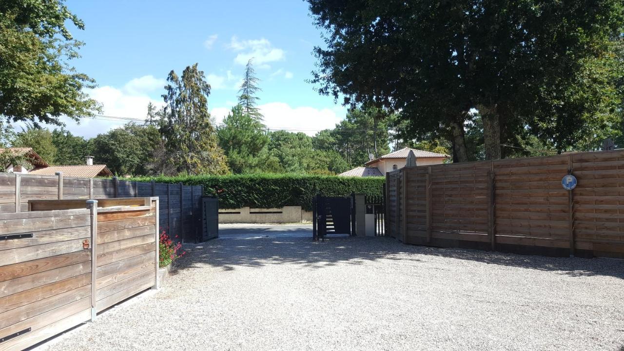 Appartement Ares - A 900M Du Bassin Εξωτερικό φωτογραφία